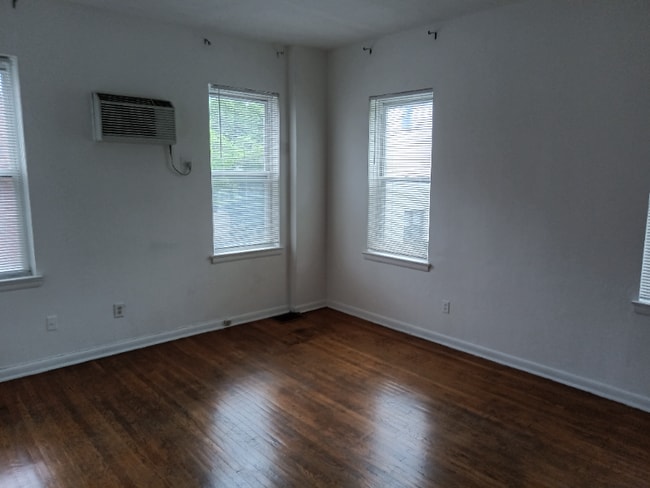 Photo - 505 S 23rd St Apartment