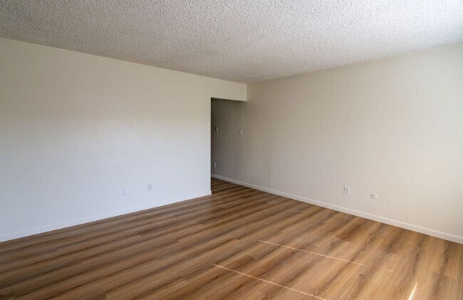 Foto del edificio - 2608 Ashe Rd