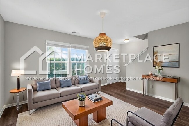 Foto del edificio - 401 Feather Site Ct