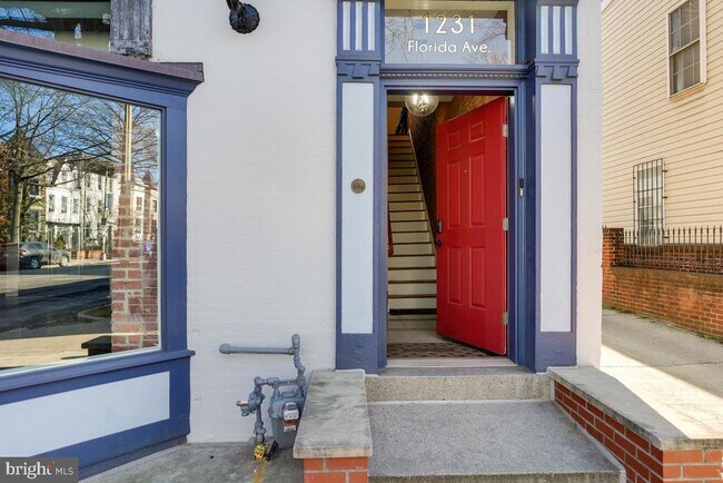 Building Photo - 1231 Florida Ave NE Unit 2