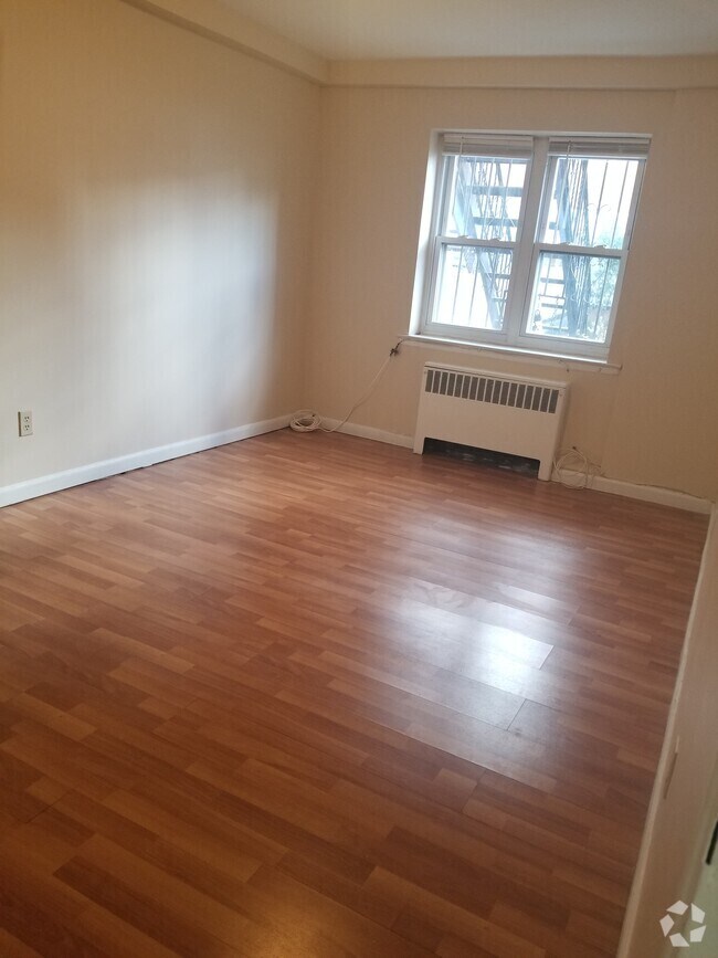 Average Rent in Fresh Meadows, NY Rental Market Trends