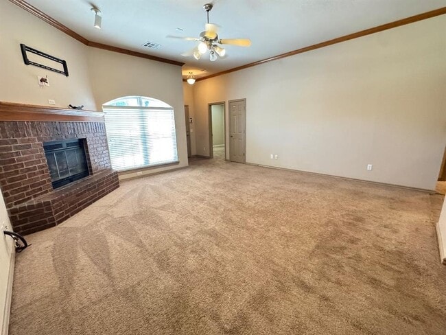 Building Photo - 1424 Teakwood Dr