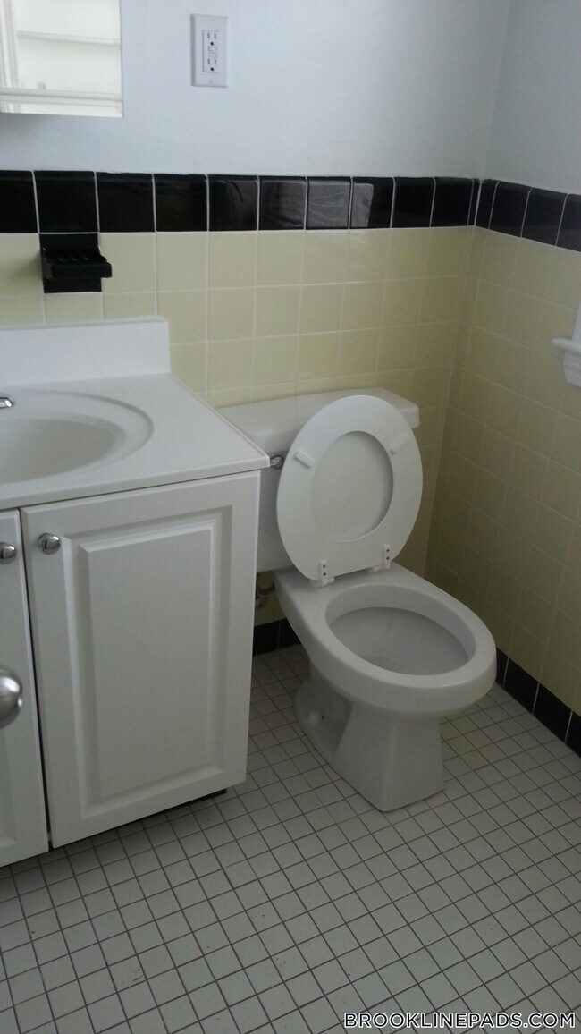 Foto del edificio - 115 Gerry Rd