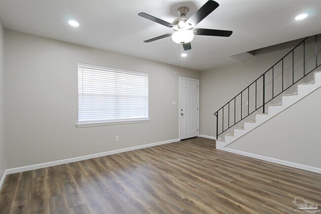 Foto del edificio - 9615 Sandpiper St