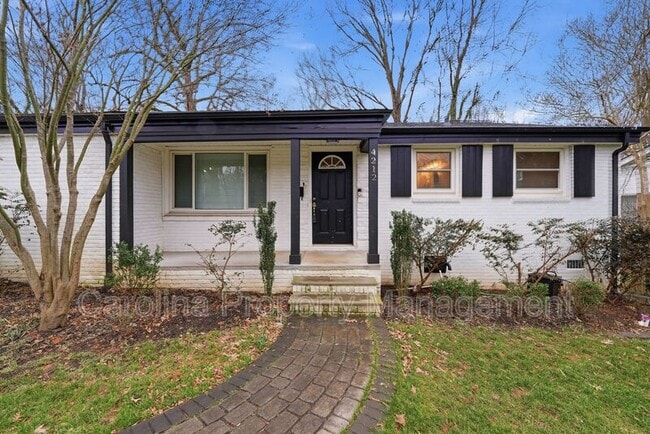 Foto del edificio - 4212 Hammett St