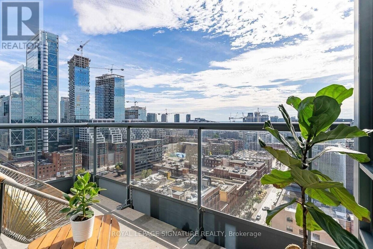 Photo principale - 438-1438 King St W