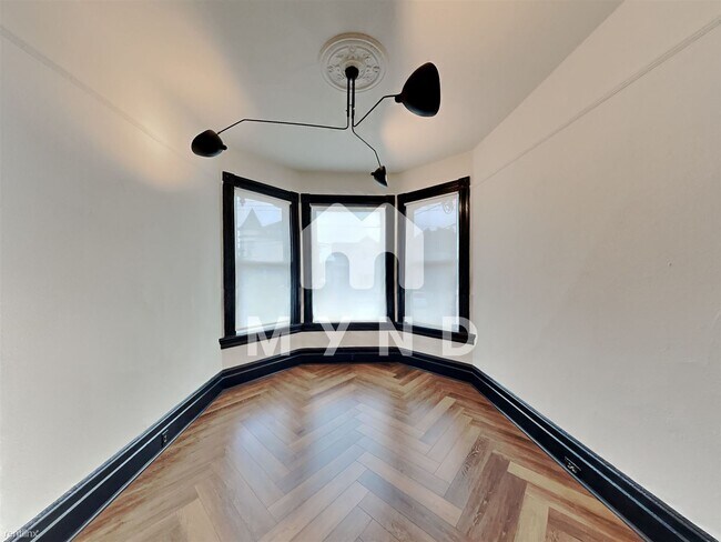Foto del edificio - 3 br, 2 bath House - 1106 Campbell St