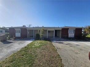 Building Photo - 326 Palmetto Dr