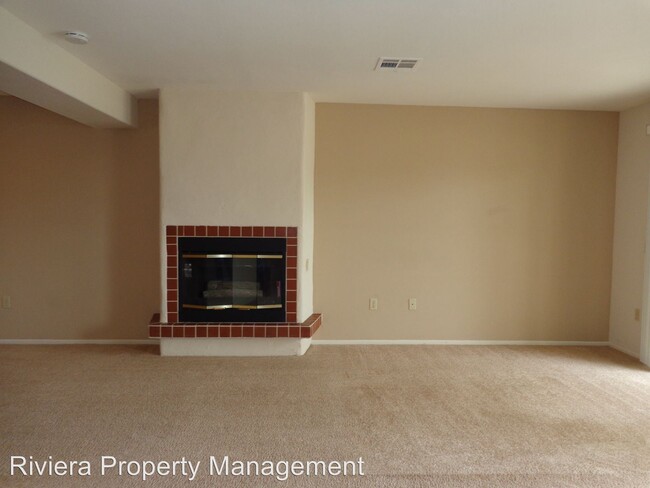 Building Photo - 4758 Bayard St