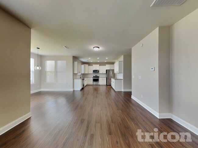 Foto del edificio - 140 Ashberry Ln