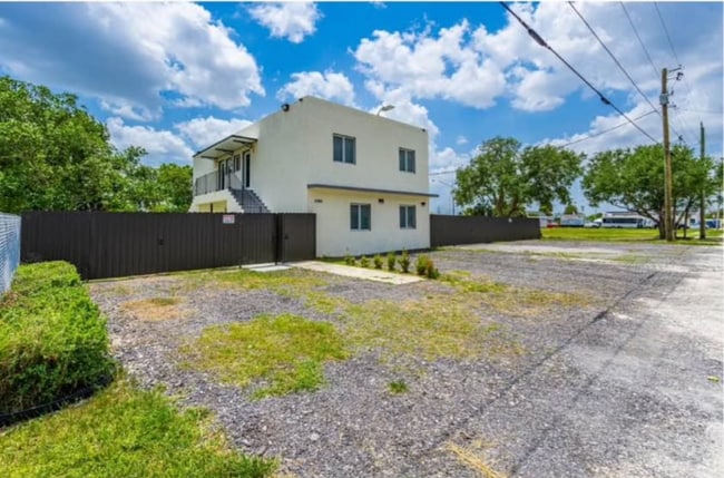 Photo - 21845 Goulds Ave (Miami, FL) Apartment