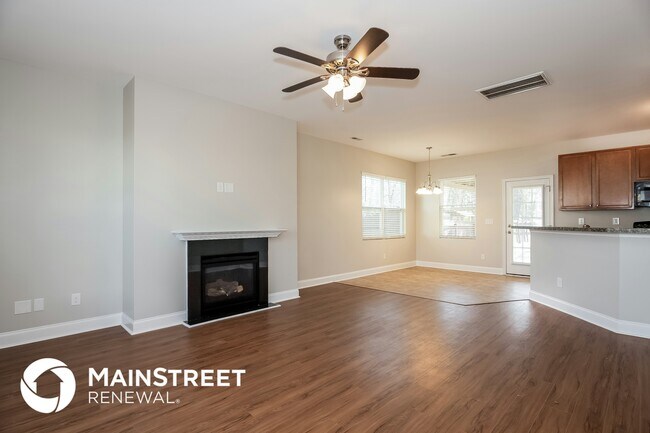 Building Photo - 317 Moses Rhyne Dr