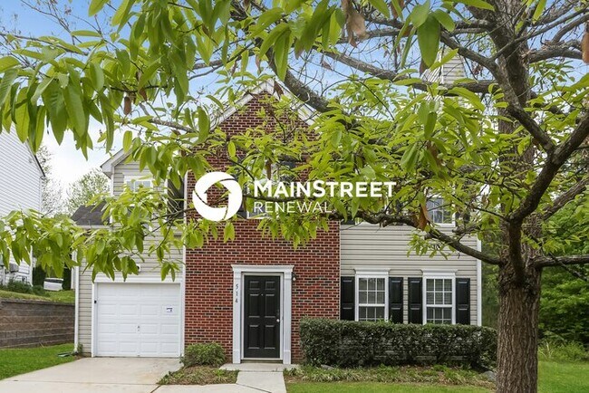 Foto del edificio - 4 Bedroom Pet-Friendly Home in CHARLOTTE, NC with Main Street Renewal