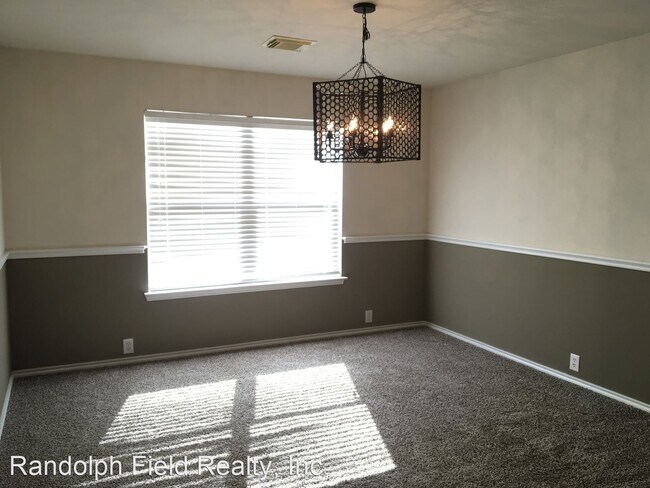Building Photo - 3 br, 2.5 bath House - 4052 BROOK HOLLOW
