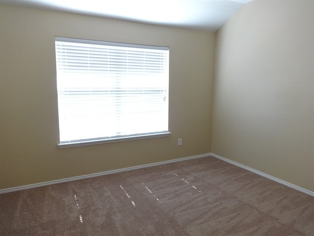 Building Photo - 6317 Pool View Dr