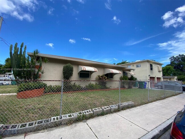 Building Photo - 1298 NW 53rd St