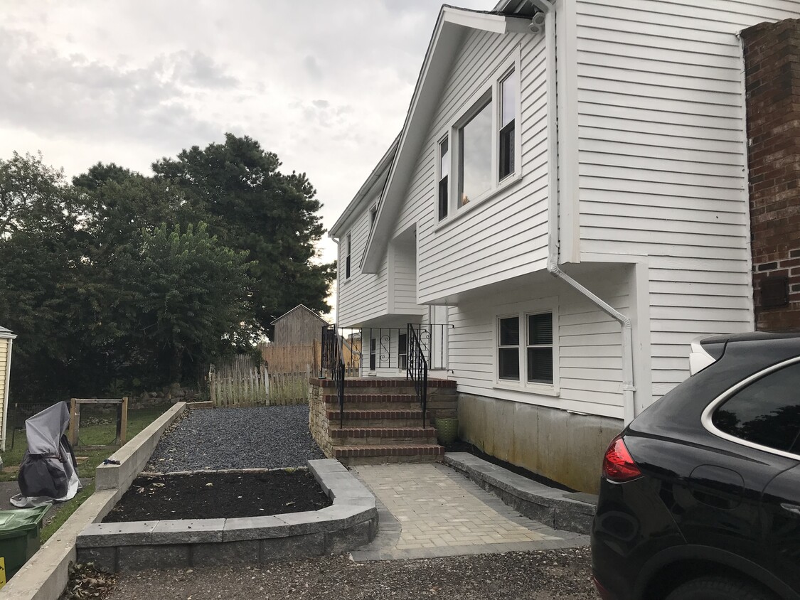 Exterior Front Walkway - 60 Pearl St