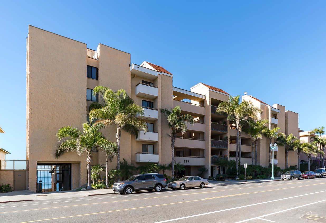727 Esplanade, Redondo Beach, CA 90277 Condo for Rent in Redondo