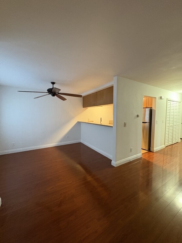 Building Photo - 297 Enterprise Dr