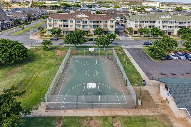 Building Photo - 724 Kakala St