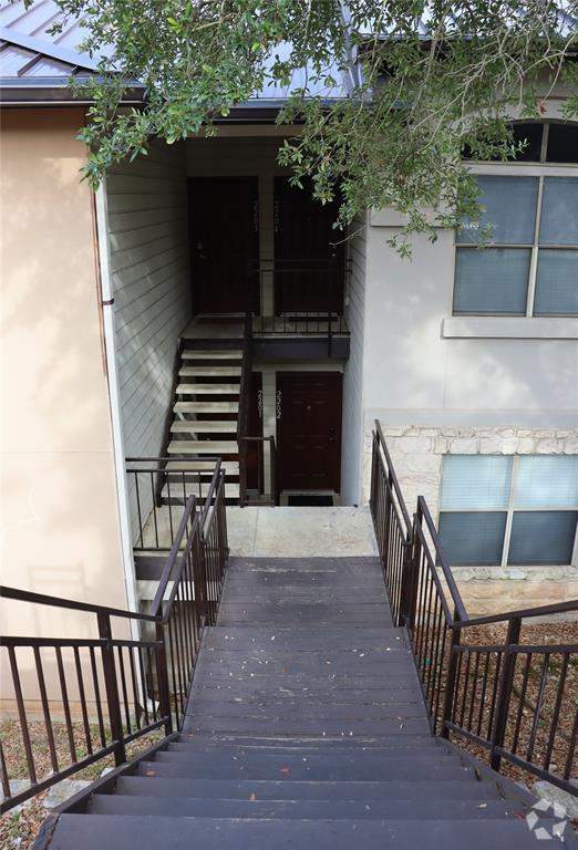Building Photo - 6000-22 Shepherd Mountain Cove