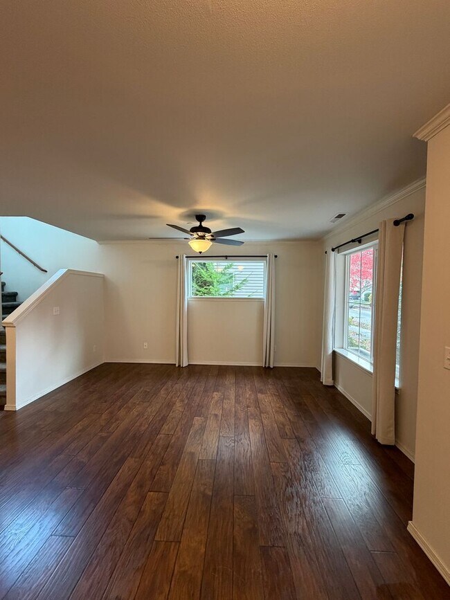 Foto del edificio - 1277 Hudson St