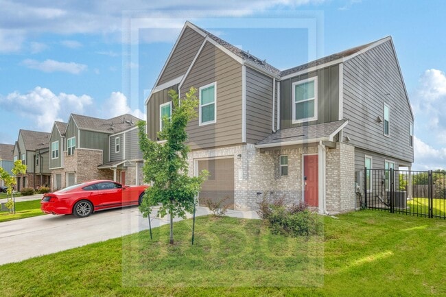 Building Photo - 7212 Sparkling Light Dr