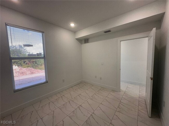 Foto del edificio - 167 Pennfield St