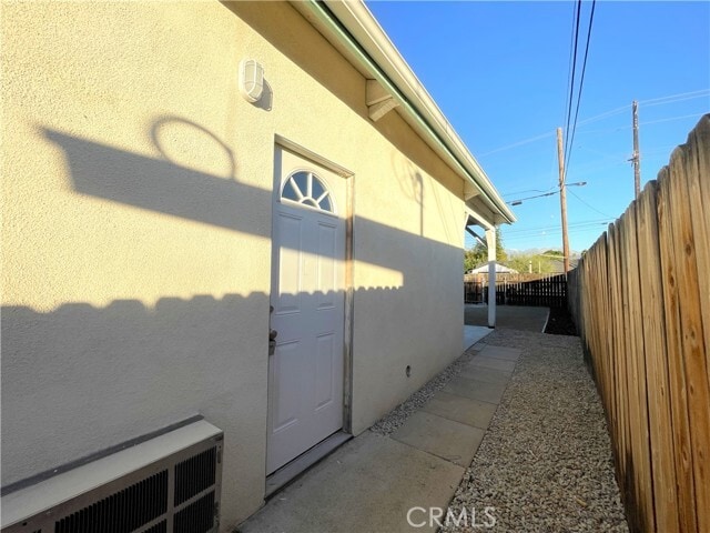 Foto del edificio - 1334 E Brockton Ave