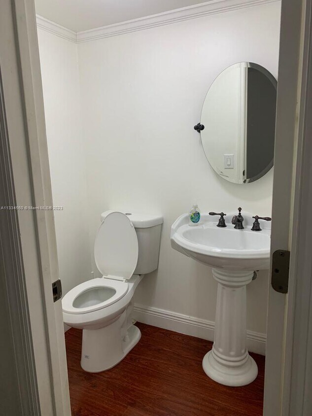 Foto del edificio - 10525 SW 112th Ave