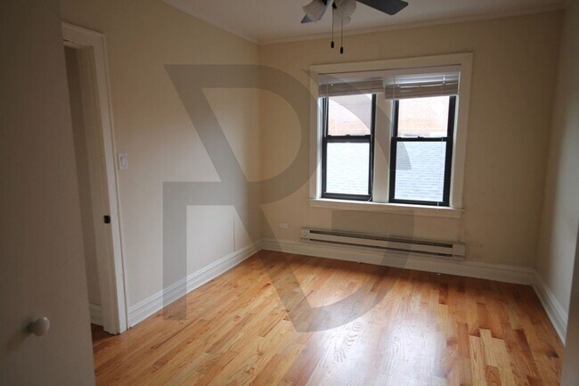 Foto del edificio - 4737 N Hermitage Ave
