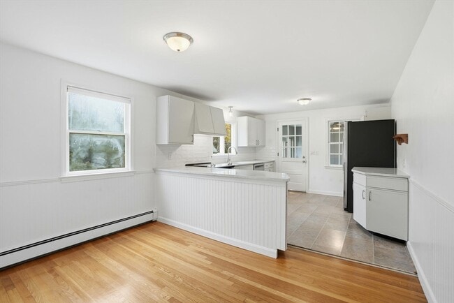 Foto del edificio - 49 Aberdeen Dr