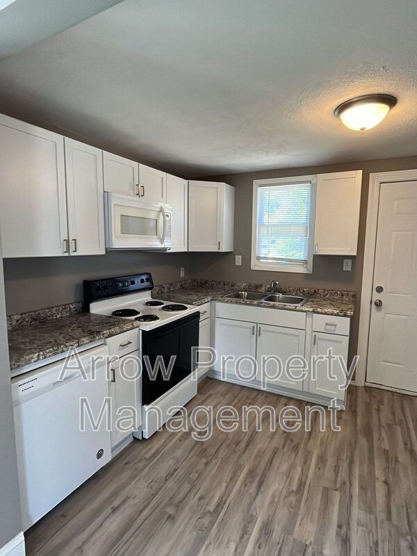 Foto del edificio - 1521 N 26th St