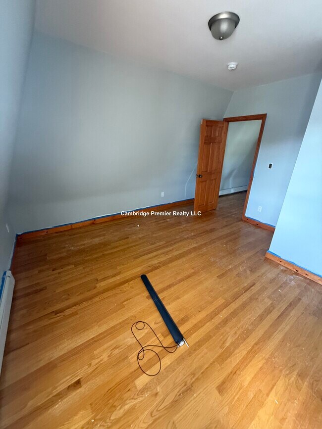 Building Photo - 199 Harvard St