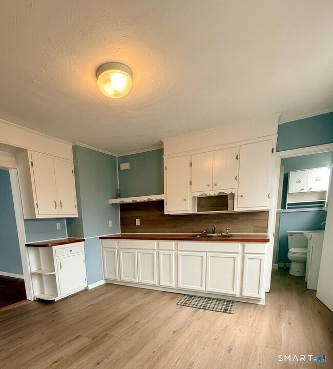 Foto del edificio - 125 Ward St