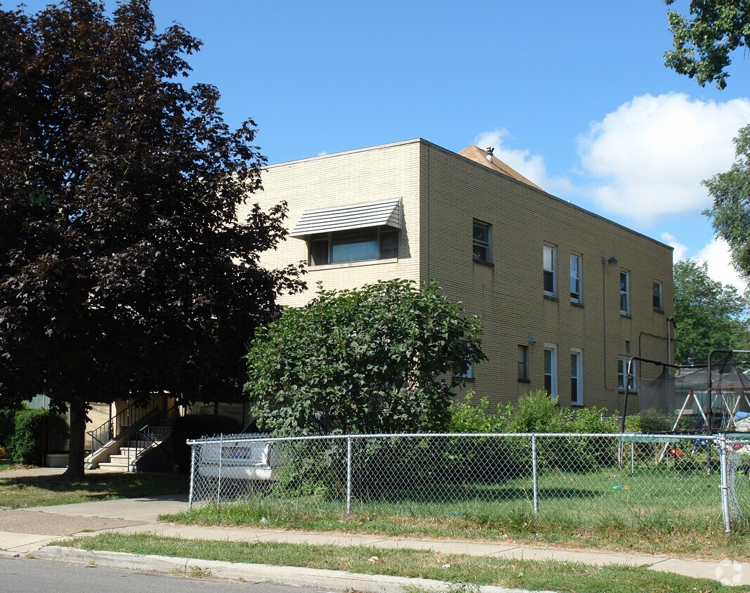 Foto del edificio - 4239 Lewis Ave