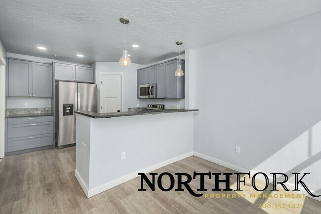 Foto del edificio - 1110 Manor Dr