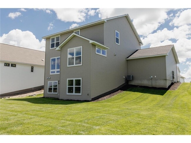 Building Photo - 13374 Fondant Trail N