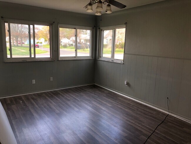 Building Photo - 5133 Wissman Rd