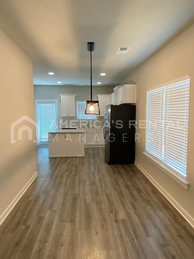 Foto del edificio - DEPOSIT PENDING! Home for Rent in Odenvill...