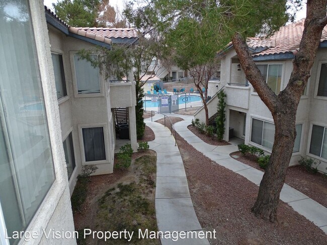 Foto del edificio - 3 br, 2 bath House - 3090 Tarpon Drive  #201