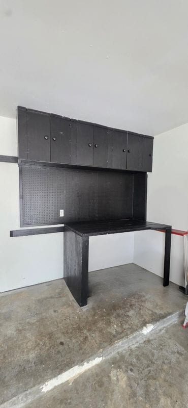 Foto del edificio - 8443 Gulfwood Ln