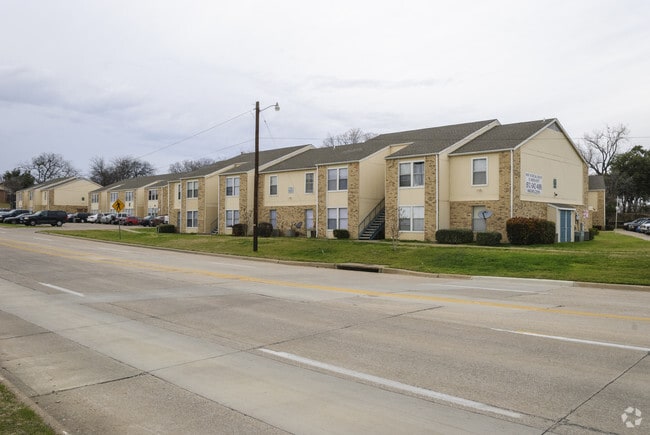 Building Photo - Willow Wood Apartments