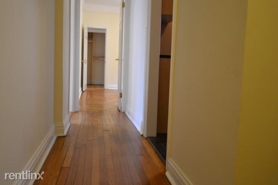 Foto del edificio - 137 W 13th St