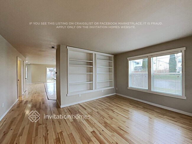 Building Photo - 9329 186th St Ct E