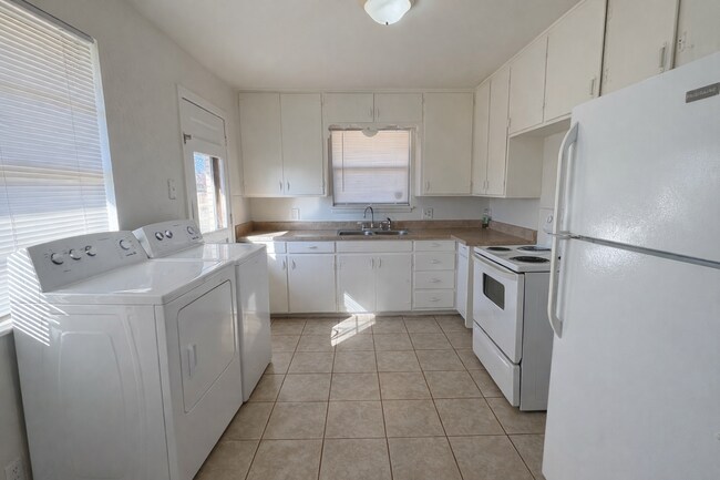 Foto del edificio - 1612 SW 61st St