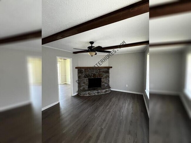 Foto del edificio - 617 Colywood Drive