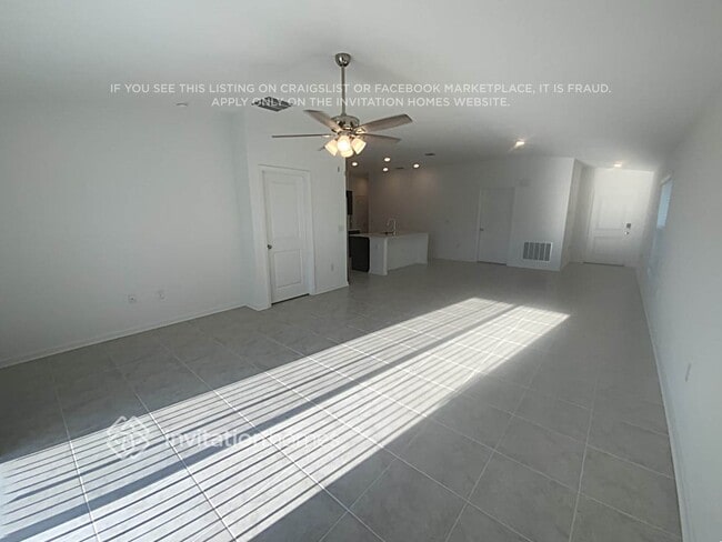 Building Photo - 4361 Bull St