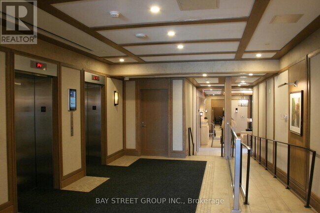 Building Photo - 830-2830 Lawrence Ave W