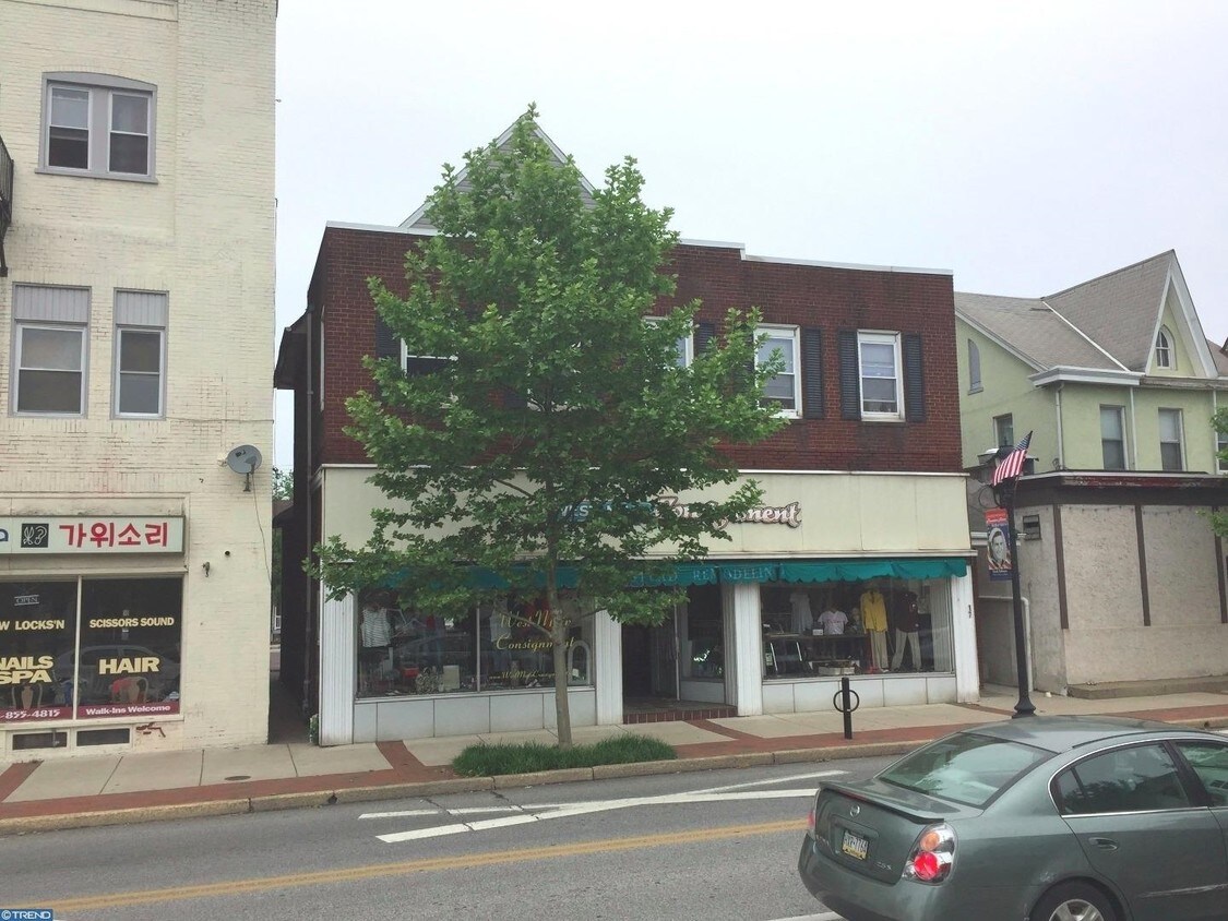 Building Photo - Lansdale Mixed Use- 4 Units
